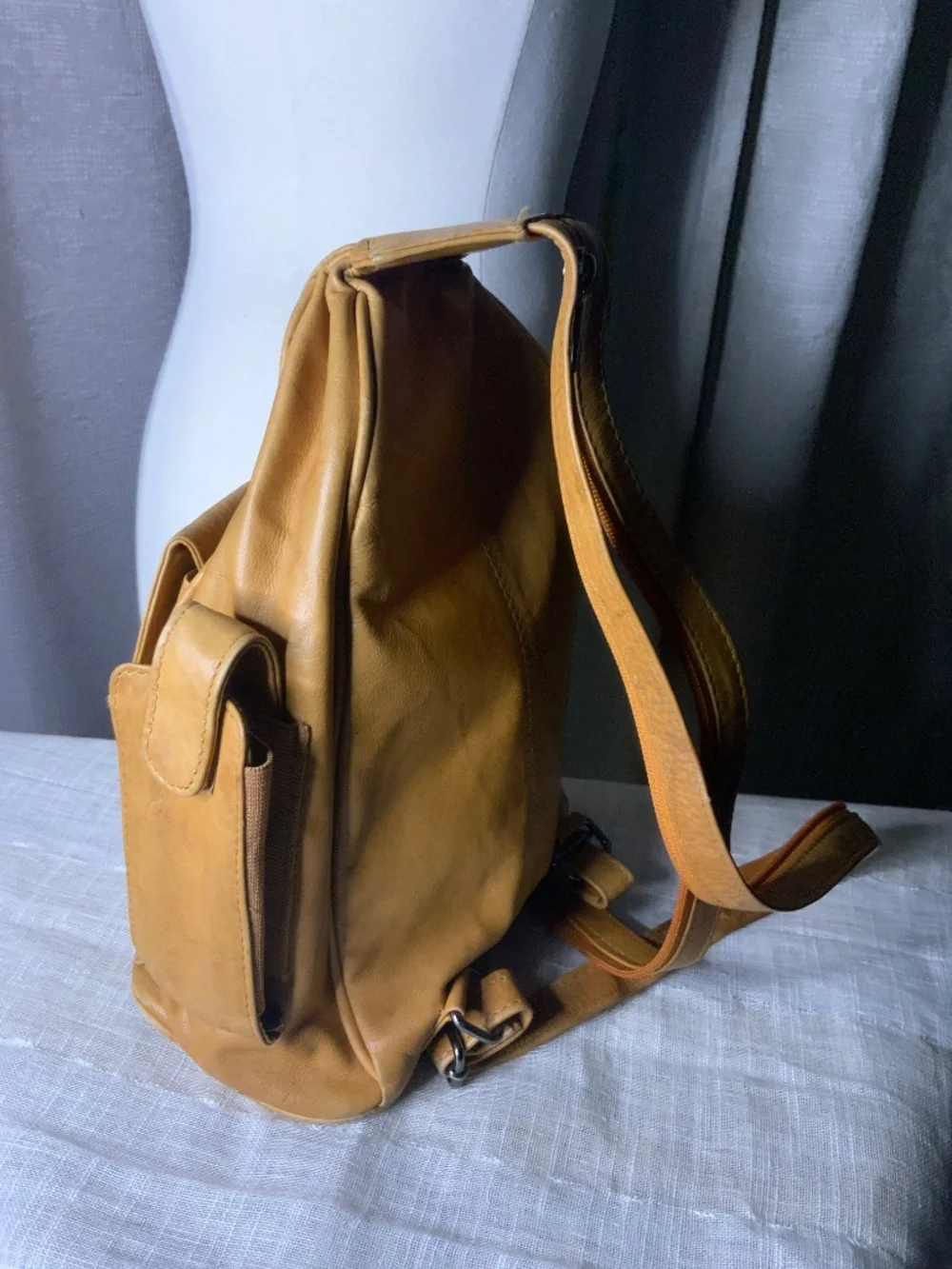 Retro Leather Napsack or Shoulder Bag